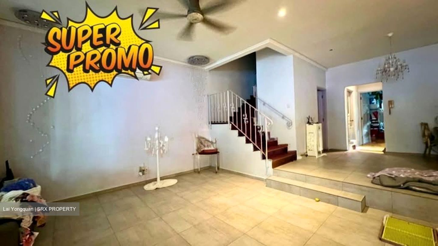 Loyang Besar Close (D17), Terrace #562127661